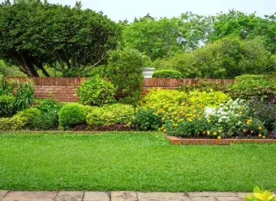 landscaping services Glenmont